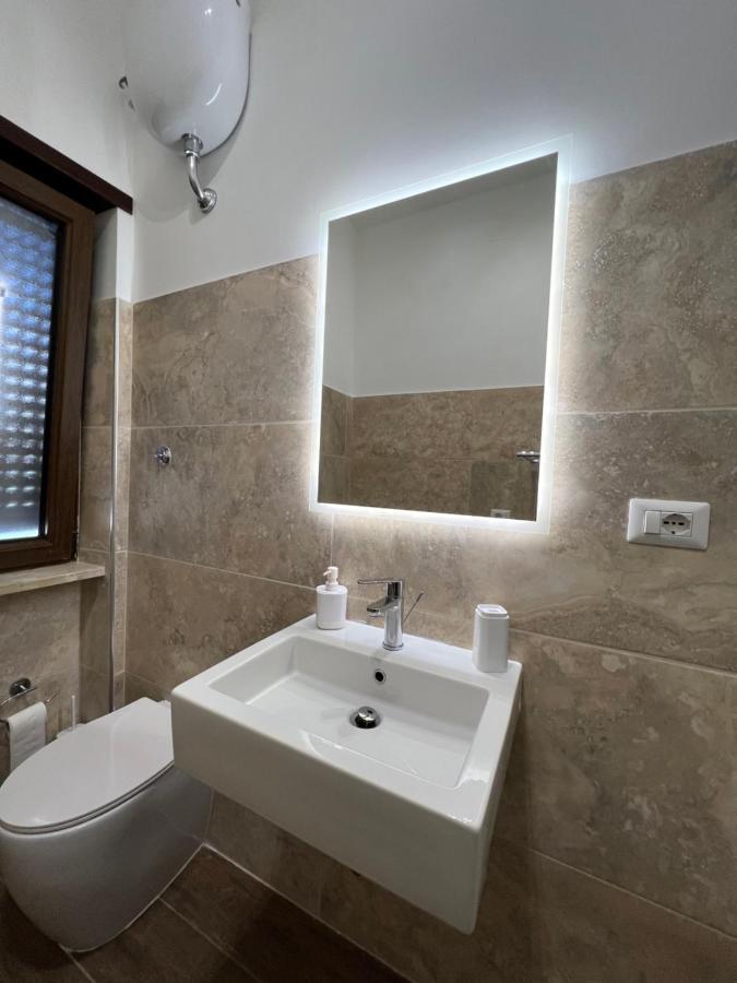 Appartamento Sea Breeze House Fiumicino Esterno foto
